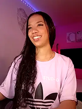 SallyWhitee live XXX chat