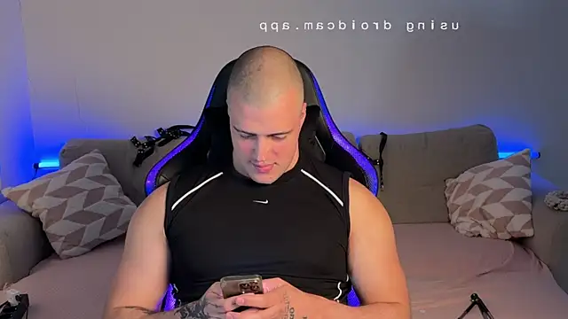 Bigbaald: онлайн-секс-чат