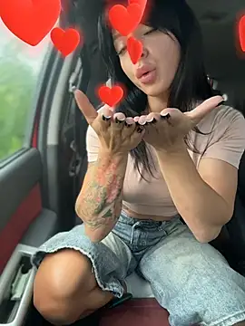 Czat XXX na żywo – JulliaVegas