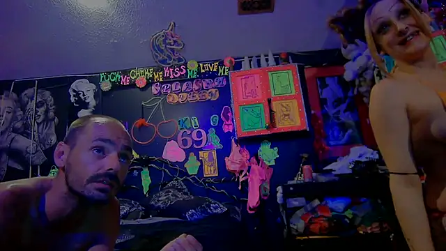Chatroom XXX en direct de Splash_Queen420