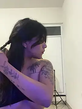 Živý XXX chat YAN1604