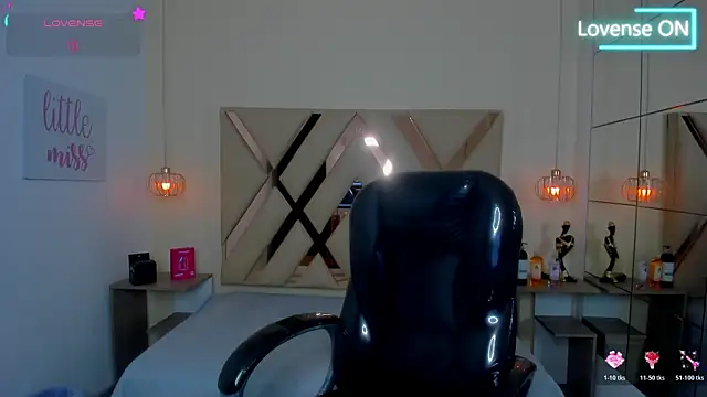 Chatroom XXX en direct de Anyelo_Twink