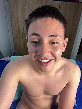 andreslavadon Live XXX chat