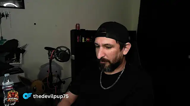 Chat XXX en directo de DevilPup75_