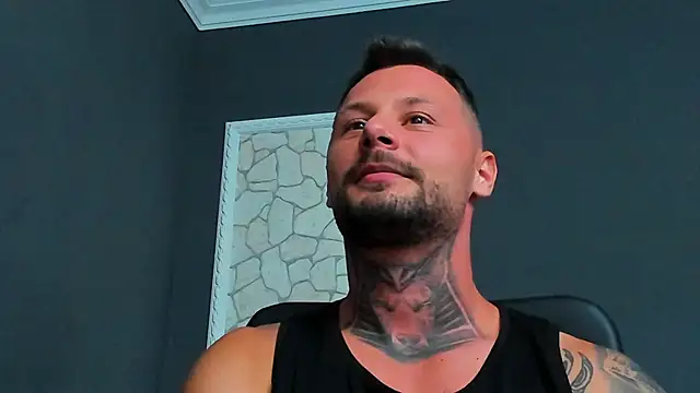 BrianHunts Live XXX-Chat