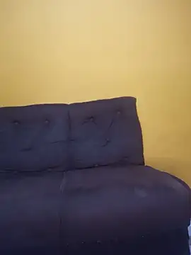 zeebighips Chat XXX live