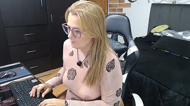 Chat XXX ao vivo de perlagoloza05