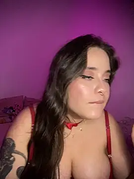 Chat +18 de PutaYasmim ao vivo