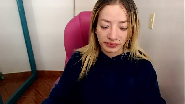zoe_jones13 Live XXX Chat