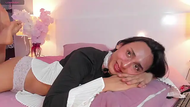 Онлайн чат XXX Elisasue