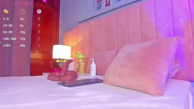 دردشة ninacrave_ الجنسية المباشرة