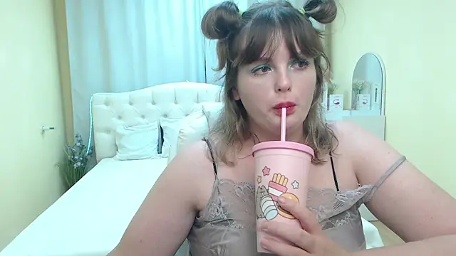 StaceyLex: онлайн-секс-чат