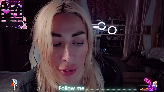 Chat XXX en directo de AnnieGOld_