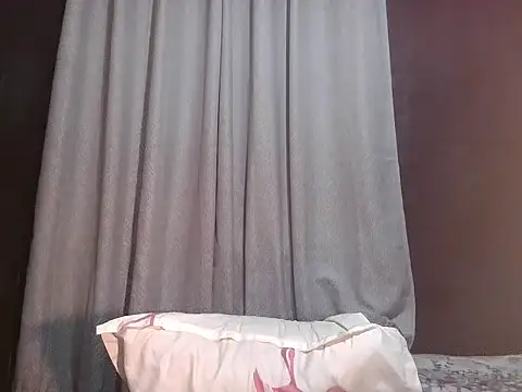 Chat +18 de Maria_agwanta ao vivo