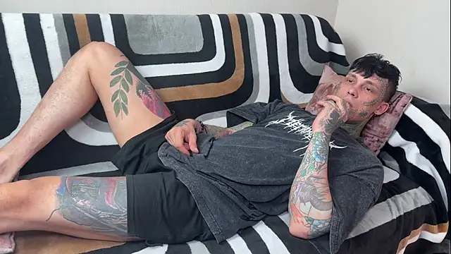 Chat +18 de Anubisgods ao vivo