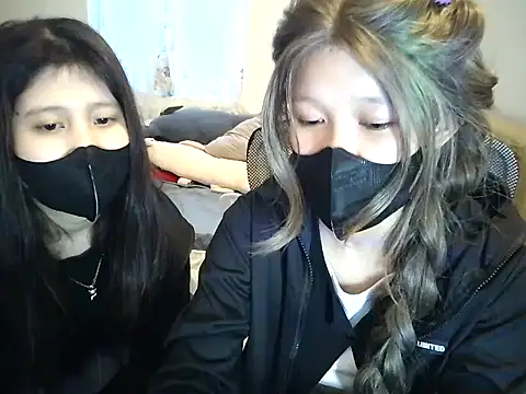 maomi_1yi 即時 XXX 聊天