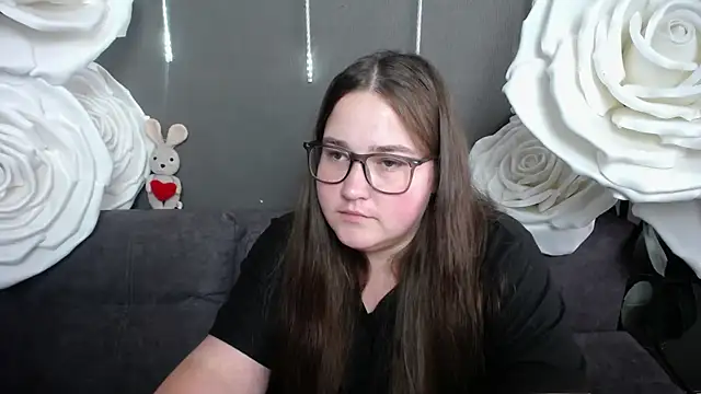XX_Daniella_XX Adlı Modelin Canlı XXX Sohbeti