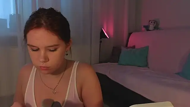 Mia_Luw's Live XXX Chat