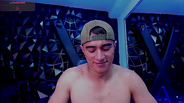 Chat +18 de LiamDeeps ao vivo