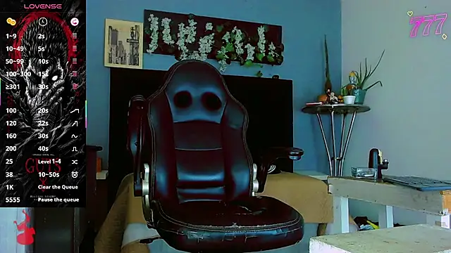 HannibalLester Chat XXX live