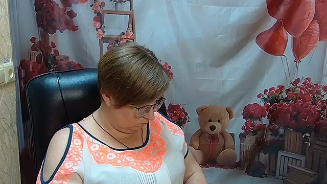 RadaChudna live XXX chat