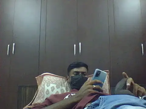 Chatroom XXX en direct de HYD_WGL_BOY