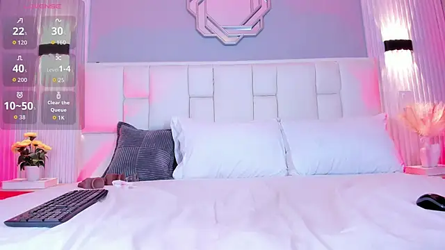 KataThonpson's Live XXX Chat