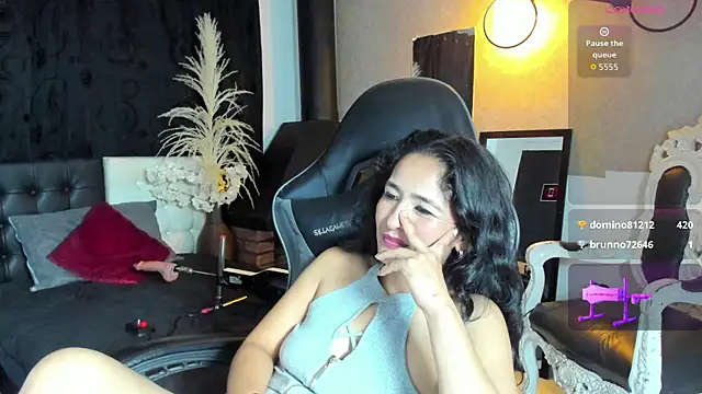 XXX chat uživo modela Vicky_Angeel