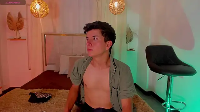 XXX chat uživo modela Vincent_Kane