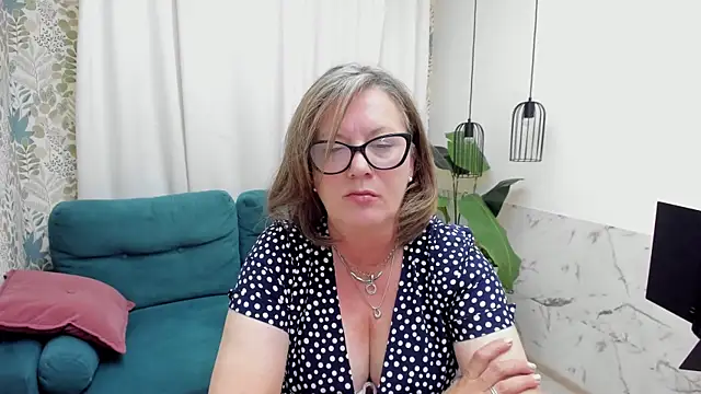 LeaPure's Live XXX Chat