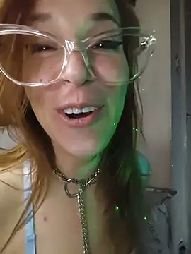 belliginger élő XXX-chatje