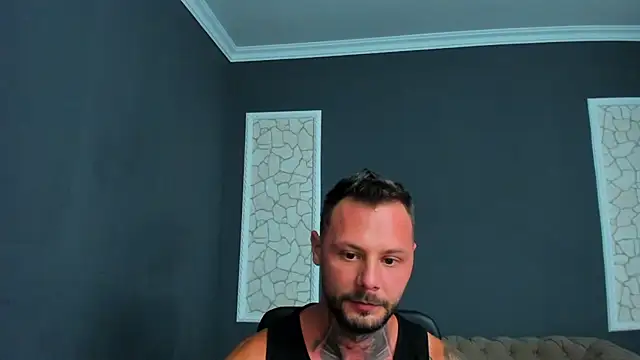 BrianHunts Chat XXX live