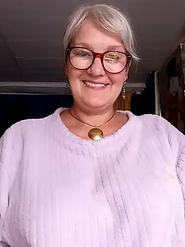 irinamaux Live XXX Chat