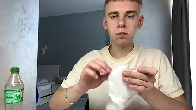 SoloFury Live XXX-Chat