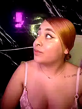 XXX chat uživo modela venuscopper
