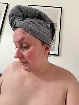 BBW_Nora: απευθείας συνομιλία ΧΧΧ