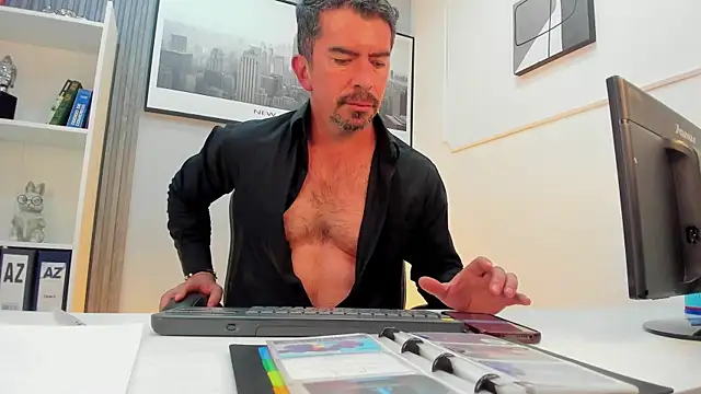 JuanKFit_45 Chat XXX in diretta