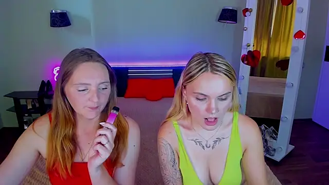 Chat XXX en directo de MagicEyess