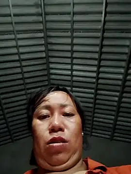 Moon_squirtt Obrolan Langsung XXX
