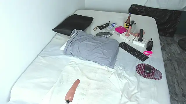 Benjamin_Buster's Live XXX Chat