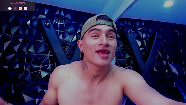 LiamDeeps Live XXX-Chat