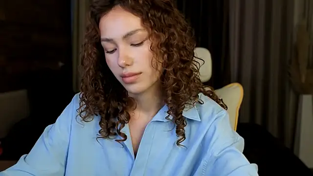 voxlesss' Live XXX Chat