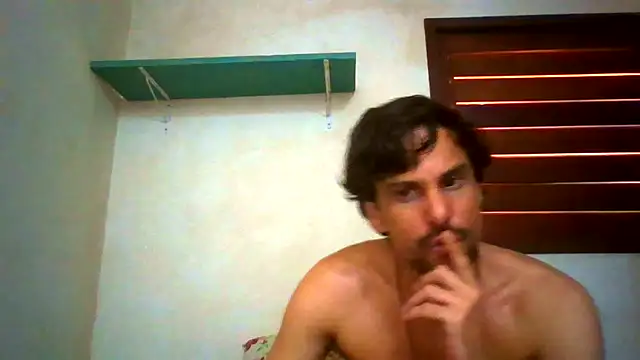 Chat +18 de buenocouple ao vivo