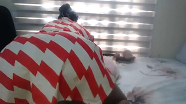 Foxybrownxx1 Chat XXX live