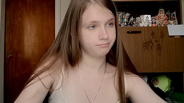 CecilleSollors live XXX chat