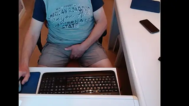 dutchpornking Chat XXX in diretta