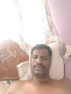 Paramkeerthi's Live XXX Chat