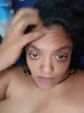 Chat +18 de 2Juicy_pussy ao vivo