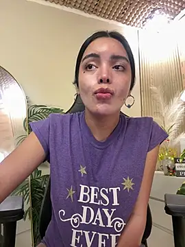 Chat XXX en directo de TS-SimplyTheBest