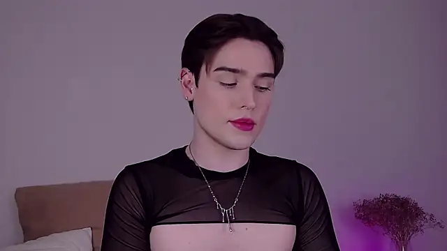 RobbyCharming Adlı Modelin Canlı XXX Sohbeti